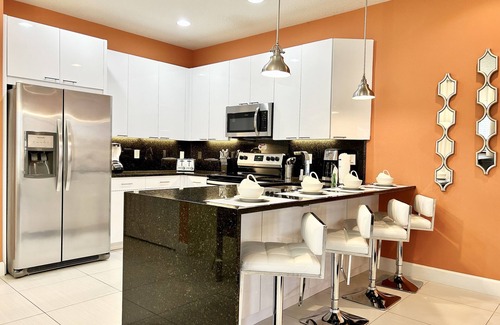 Silver Creek Casa | Cozy 3BR Townhouse w/ Private Pool, Clubhouse Access – Near Disney!