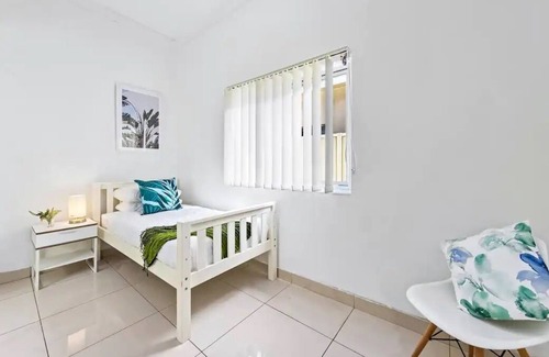 Mascot Casa | Cozy 4 Bedroom House at Prime Location