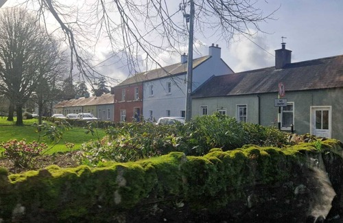 Blarney Casa | Cozy 4 bedroom House in Iconic village of Blarney .Cork City, 8km