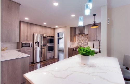 Glendale Heights Casa | Cozy 4-bedroom house in fabulous Glendale
