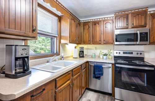 Wisconsin Dells Cabina | Cozy 4-bedroom cabin with WiFi, AC in fabulous Wisconsin Dells