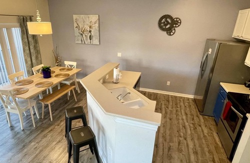 Bellavida Apartamento | Cozy 4 Bedroom w/ Pool Close to Disney 4562