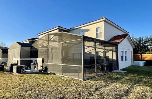 Bellavida Casa | Cozy 4 Bedroom w/ Pool Close to Disney 4562