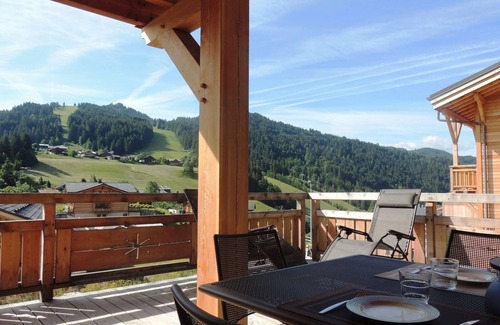Les Gets Chalet De Esquí | Acogedor chalet 4* en Les Gets, 3 niveles, 6 pers., terraza, estufa, wifi