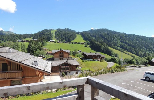 Les Gets Chalet De Esquí | Acogedor chalet 4* en Les Gets, 3 niveles, 6 pers., terraza, estufa, wifi