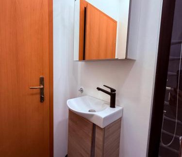 Favoriten Apartamento | Cozy 4-Guest Flat Near Vienna City Center