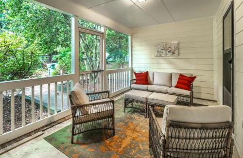 Cary Casa | Cozy 4bd Home - NC State & Airport nearby