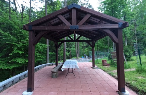 Greentown Casa | Cozy 4bd with the gym, sauna, hot tube seasonal pool