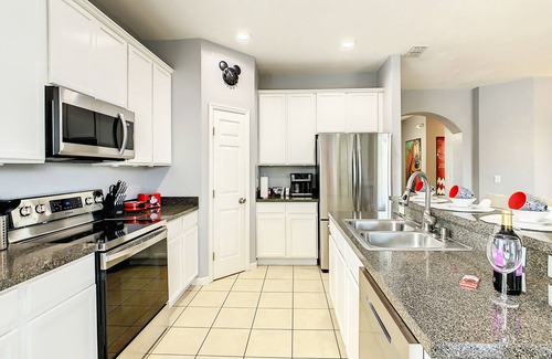 Trafalgar Village Casa | Cozy 4BR Family Home Private Pool/BBQ/Gaming Room!