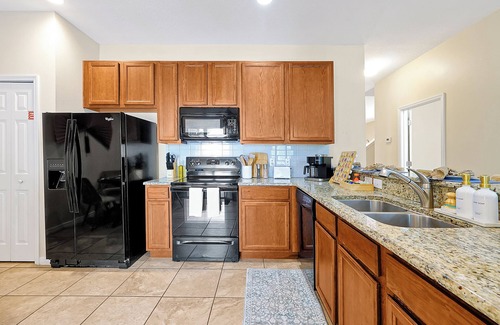 Veranda Palms Casa | Cozy 5BD Stay - Pool & BBQ- Close to Disney