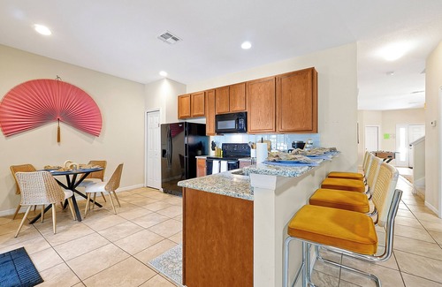 Veranda Palms Casa | Cozy 5BD Stay - Pool & BBQ- Close to Disney