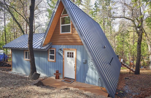 Bouvet Island Casa | Cozy A-Frame - Truly Woodsy -Outdoor Dine on Deck