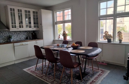 Halmstad Apartamento | Cozy accommodation 600 meters from the center of Halmstad. View towards the water.