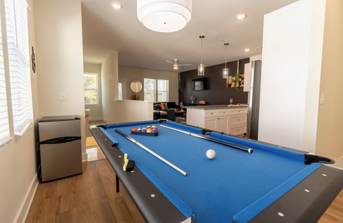 Wilmington Apartamento | Cozy Airbnb in Wilmington! Enjoy this charming space with modern amenities, close to downtown, beach