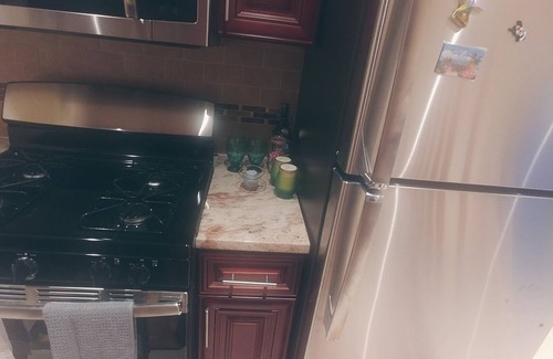 Williamsbridge Casa | Cosy Ambience está cerca de Pelham Park, Bay Plaza Mall, Dave and Buster,