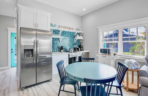 Holmes Beach Villa | Villa #3 Seahorse of The Anna Maria Res0rt & Spa