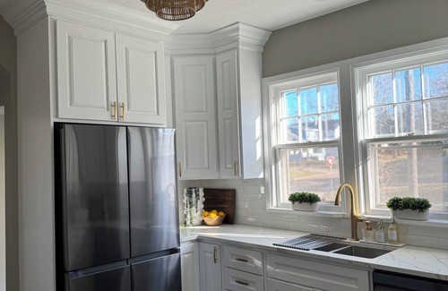 Sioux Falls Casa | Cozy and accomodating designer home near downtown and McKennan Park - sleeps 10+