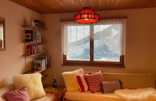 Albinen Apartamento | Cozy and affordable apartment with a dream view near Leukerbad