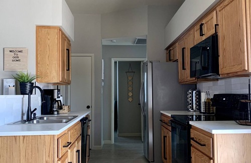 Yuma Casa | Cozy and Bright 3 BR | 2 BA home in the Yuma Foothills