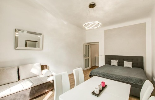 Josefov Apartamento | Cozy and Classy Apartment in the Old Town