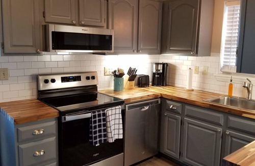 Morristown Casa | Cozy and Clean in Downtown Morristown