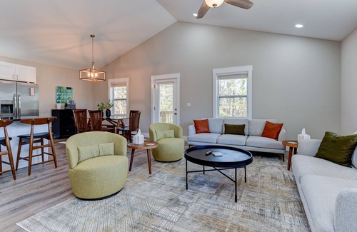 Weaverville Casa | Cozy and Clean, Pet and Family-Friendly Gem; Minutes to Asheville