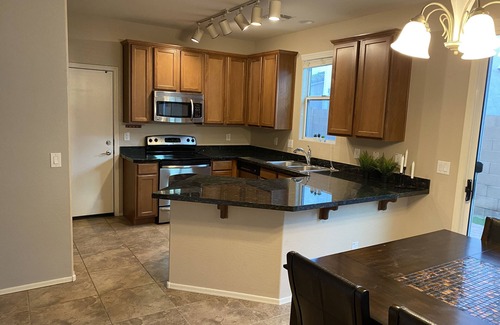 Gilbert Casa | Cozy and Cute 2 story home in Gilbert 3 bedrooms 2.5 baths 2 car garage