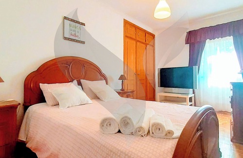 Carvoeira Apartamento | Cozy and Family Sized Apartment near Lisbon