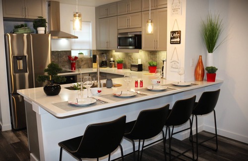Euless Casa | Cozy and Luxurious Hideaway in Euless, Texas. Pet Friendly!