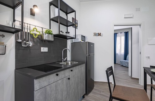Borgo Vecchio Apartamento | La Casa di Martina - Central Flat with Balcony
