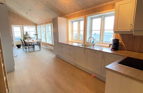 Tydal Cabina | Cozy and modern cabin with fantastic views of Stugusjøen and Sylan