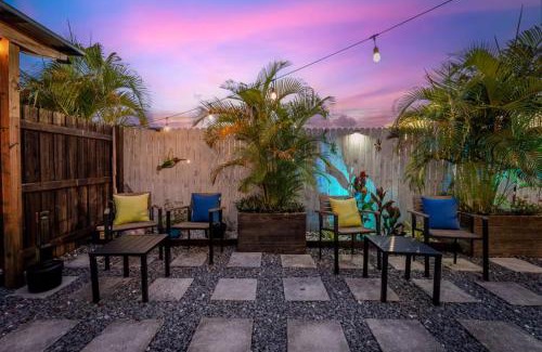 St. Petersburg - Clearwater Apartamento | Cozy and Private Studio w Outdoor Deck