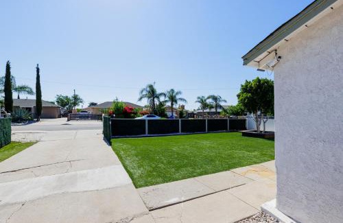 Fontana Casa | Cozy and Quiet Front House