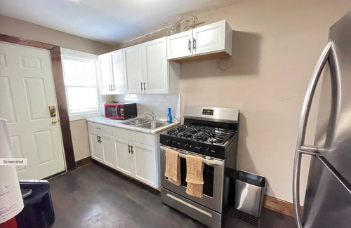 Columbus Casa | Cozy and Quiet historic home 1200
