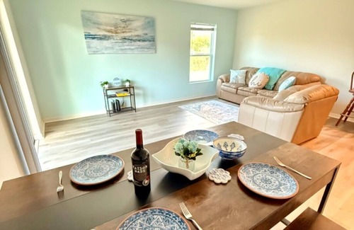 Palm Coast Casa | Cozy and quiet house in Palm Coast, close to beaches and St Augustine.