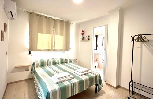 Castromediano Apartamento | Cozy and relaxing penthouse with large terrace newly renovated