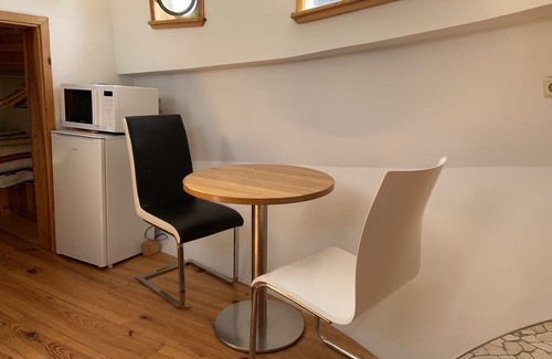 Amsterdam West Alquiler De Eote | Apartamento acogedor y romántico en la cabina de mando del capitán