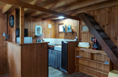 Chateaudun Cabaña | Chalet acogedor y romántico con terraza en Eure-et-Loir