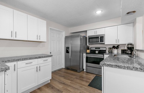 Rosedale Casa | Cozy and Spacious 4BR Close to KU|Westport|Plaza