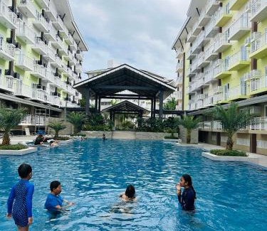 Mactan Export Processing Zone Apartamento | Cozy and Sunny Apartment near to Mactan Cebu International Airport - Amani Grand Resort & Residences
