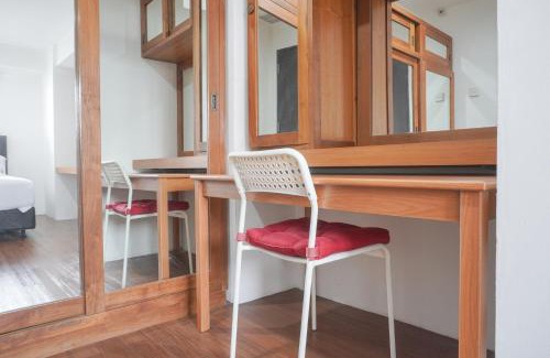 Kebagusan Apartamento | Cozy and Tidy 1BR at Kebagusan City Apartment By Travelio