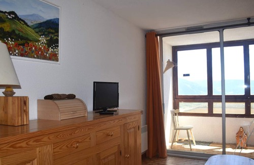 Font-Romeu-Odeillo-Via Apartamento | Apartamento acogedor con logia y caja de coche, al pie de las pistas - Font-Romeu