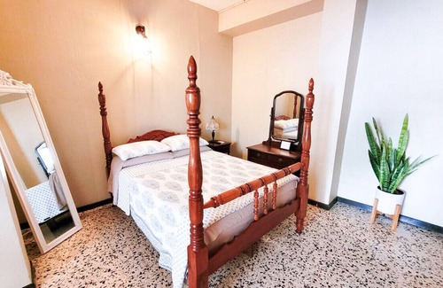 Jayuya Casa | La Casa de Abuelo Jayuya Pueblo, Cozy Apartment!