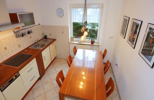 Villingen-Schwenningen Apartamento | Cozy Apartment in Schwenningen with Garden