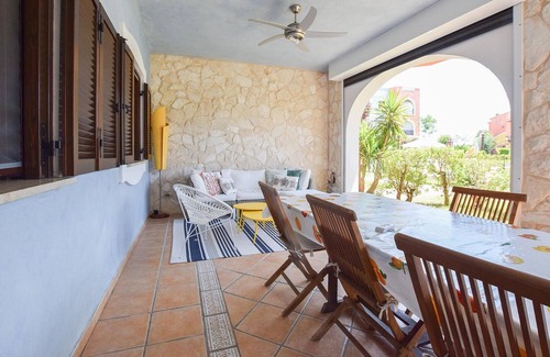 Marina di Pisticci Apartamento | Acogedor apartamento en Marina di Pisticci con WiFi