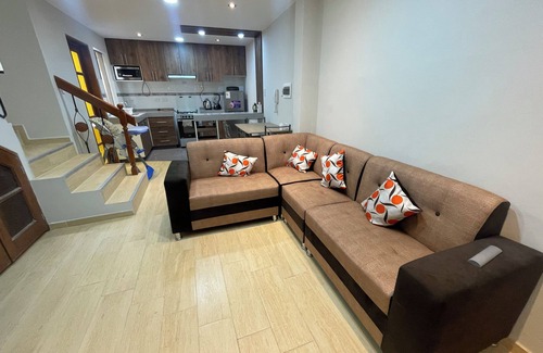 Santiago de Surco Apartamento | Departamento acogedor a 5 minutos de la embajada de Estados Unidos en Surco