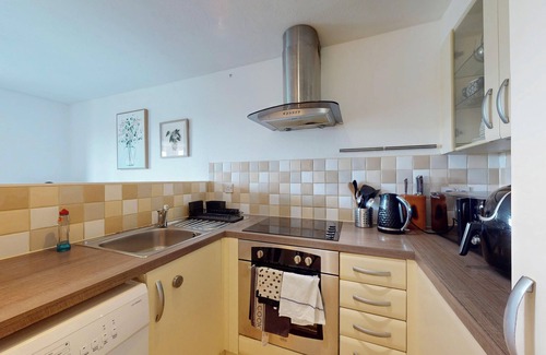 East Acton Apartamento | Cozy Apartment - 10 minutes to Train Station
