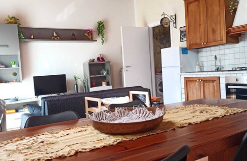 Raffa Apartamento | COZY APARTMENT 15 MIUNTI WALK FROM LAKE GARDA