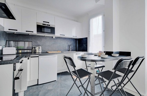 Suresnes Apartamento | Acogedor apartamento de 2 dormitorios en el corazón de Suresnes