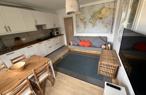 Sa Riera Apartamento | Apartamento a 300 M de la Playa de Sa Riera, Begur,